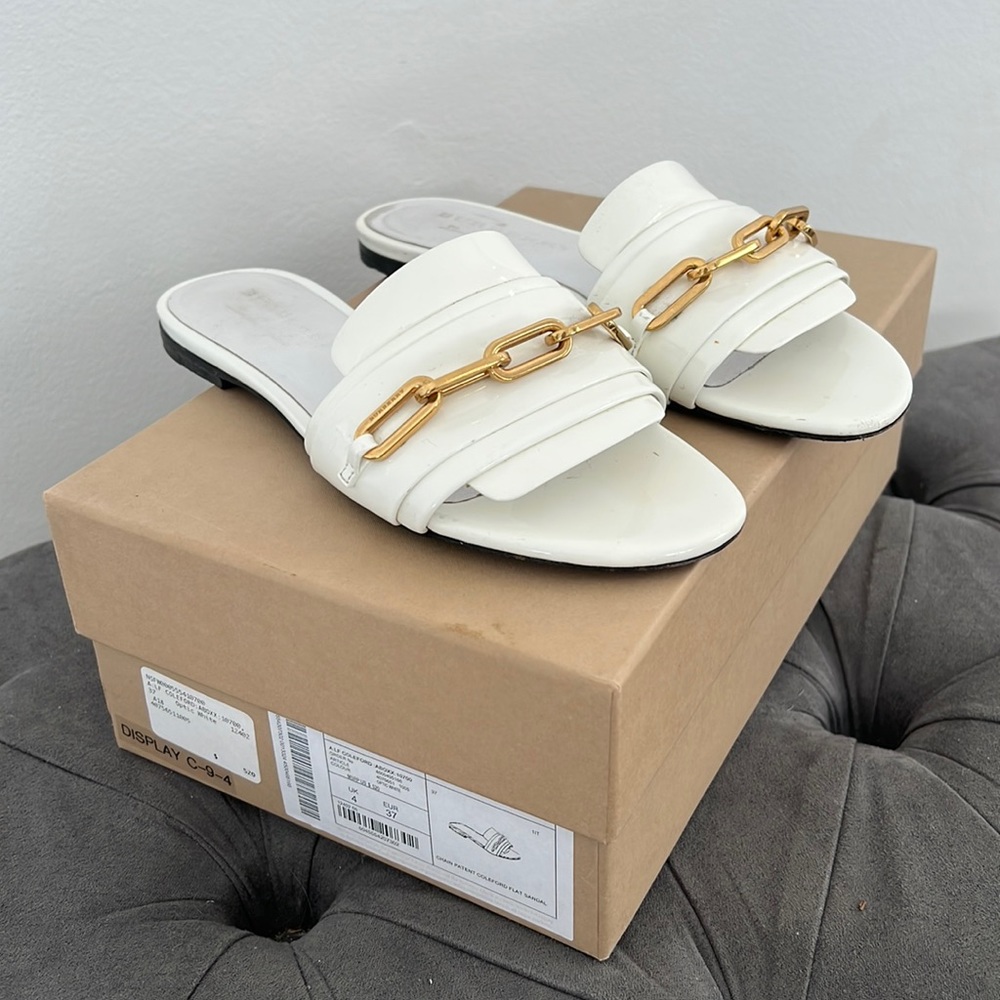 Burberry Coleford flats - white with gold chain - Sz 37, box included!